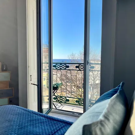 Iminerva Garden Panoramic サレルノ